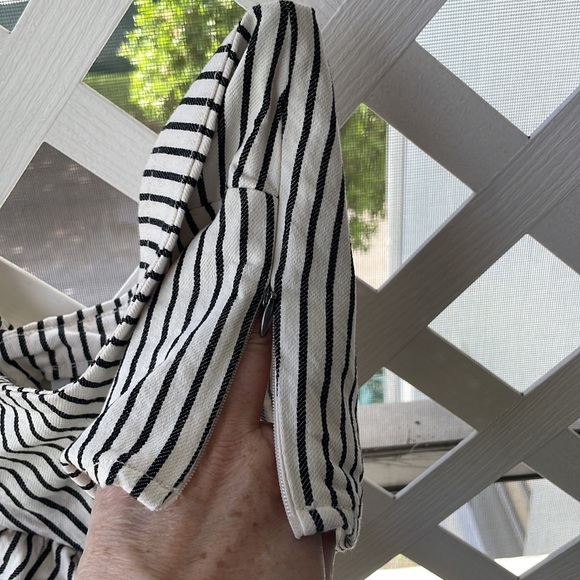 Future Collective Striped One-Shoulder Crop Top - Picture 7 of 10